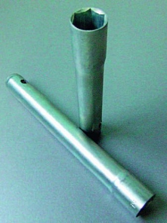 75350 Ключ свечной (270мм) с резин. 16мм